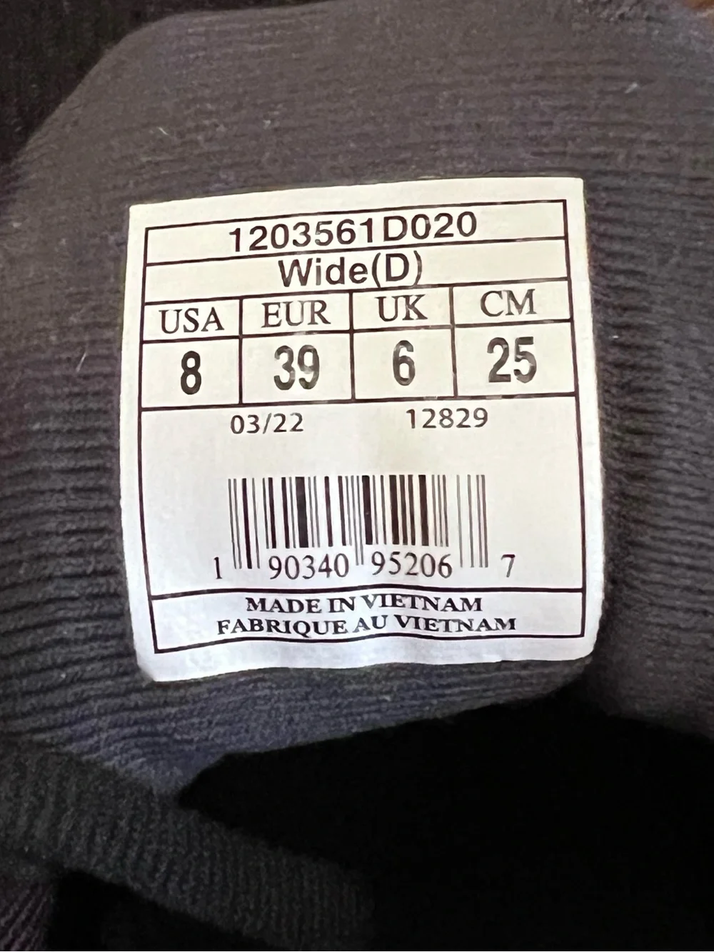 EXCELLENT CONDITION Brooks Ghost 14 Running Shoes Women’s 8 Wide—Ebony/Black